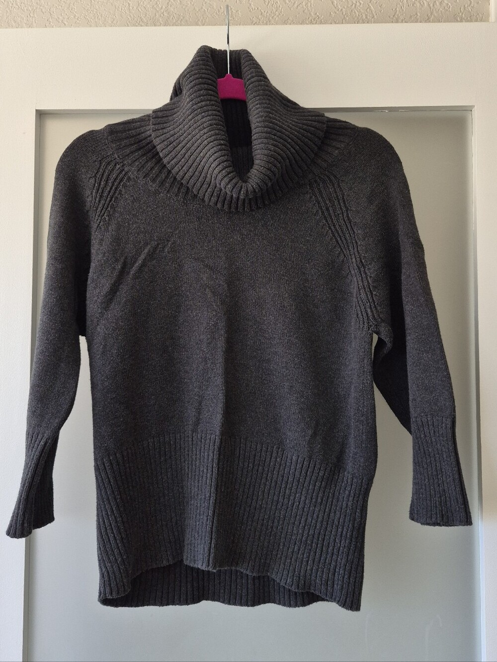 Women's Charcoal Turtleneck Sweater - Cozy Ribbed Hem